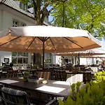 Hotel Schloss Friedestrom Dormagen