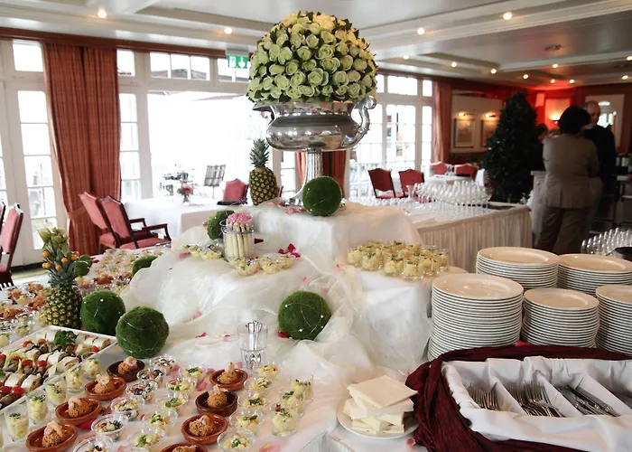 酒店 弗雷德特罗姆宫酒店 4*